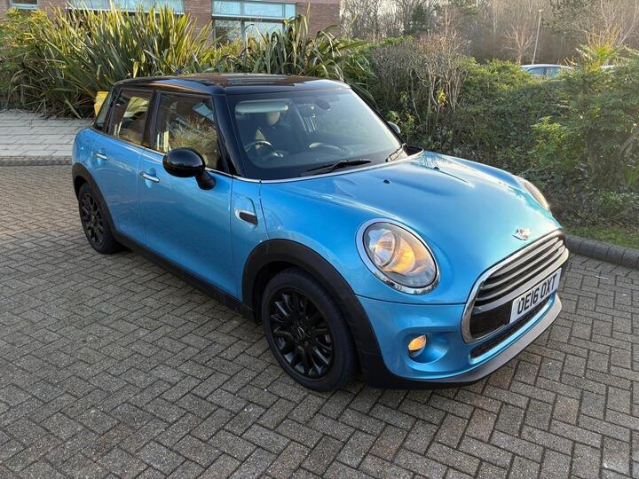 MINI Hatch 1.5 Cooper Euro 6 (s/s) 5dr