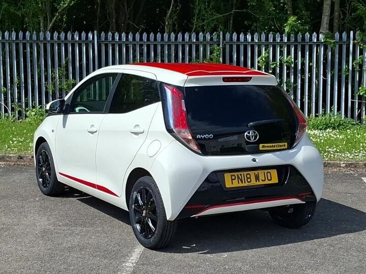 Toyota AYGO 1.0 VVT-i X-press Euro 6 5dr