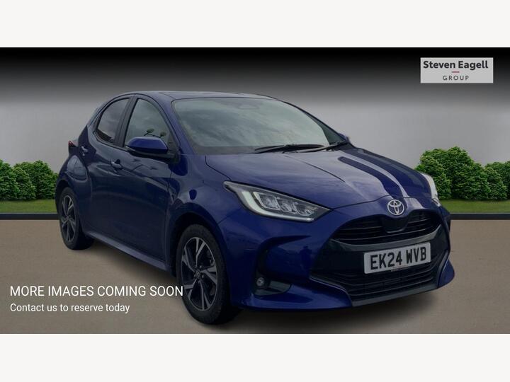 Toyota Yaris 1.5 VVT-h Design E-CVT Euro 6 (s/s) 5dr