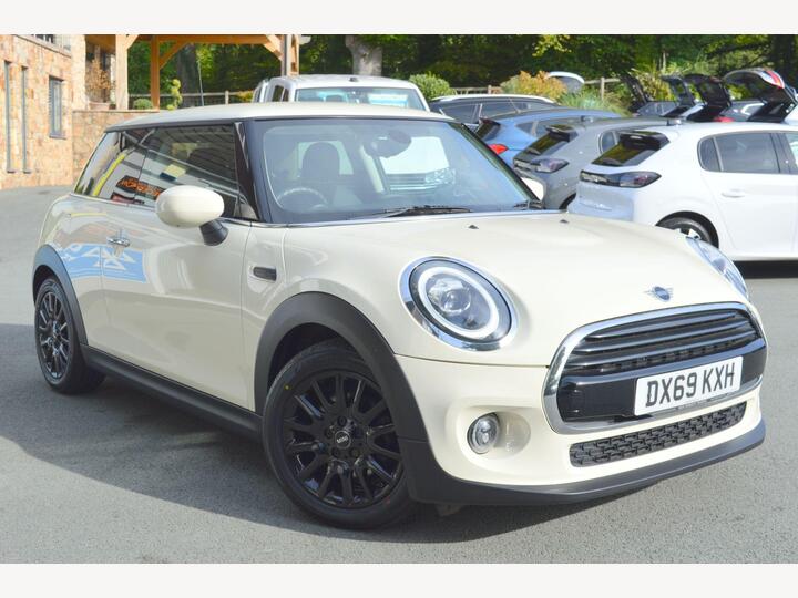 MINI Hatch 1.5 Cooper Classic Euro 6 (s/s) 3dr