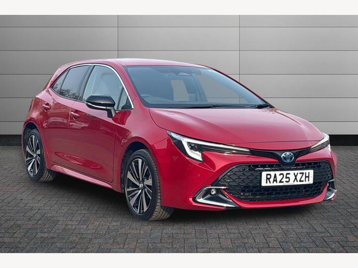 Toyota Corolla 1.8 VVT-h Design CVT Euro 6 (s/s) 5dr Toyota Corolla 1.8 VVT-h Design CVT Euro 6 (s/s) 5dr