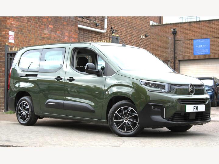 Citroen E-Berlingo 52kWh PLUS XL Auto 5dr (7.4kW Charger)