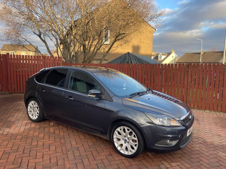 Ford Focus 1.6 Zetec S 5dr