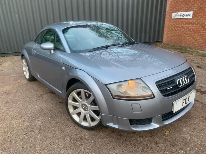 Audi TT 3.2 V6 DSG Quattro 2dr