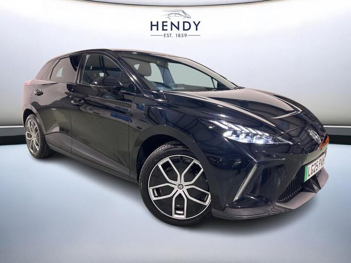 MG MG4 64kWh Trophy Long Range Auto 5dr