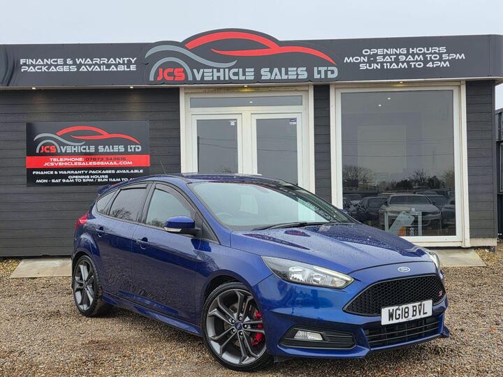 Ford Focus 2.0T EcoBoost ST-2 Euro 6 (s/s) 5dr