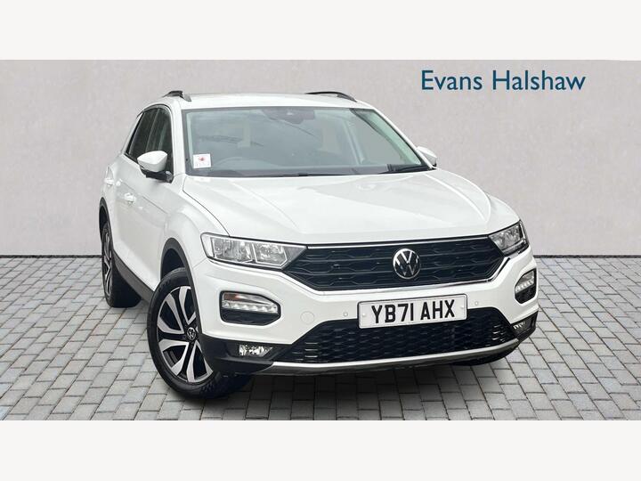 Volkswagen T-Roc 1.0 TSI Active Euro 6 (s/s) 5dr Volkswagen T-Roc 1.0 TSI Active Euro 6 (s/s) 5dr