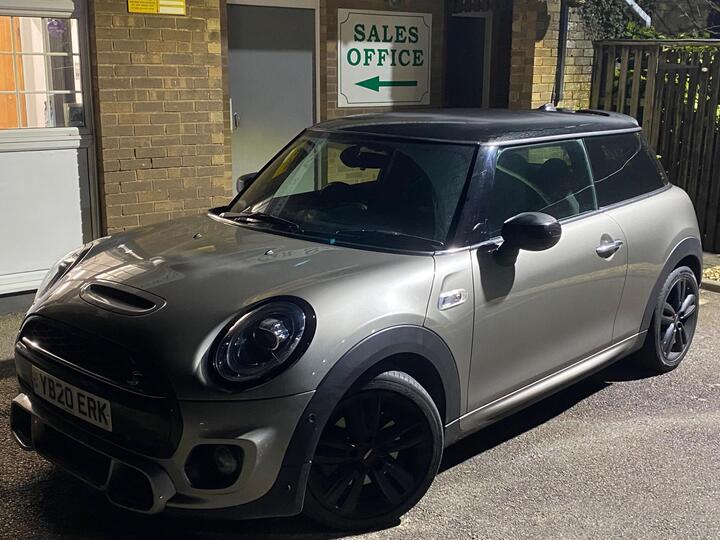 MINI Hatch 2.0 Cooper S Sport Steptronic Euro 6 (s/s) 3dr