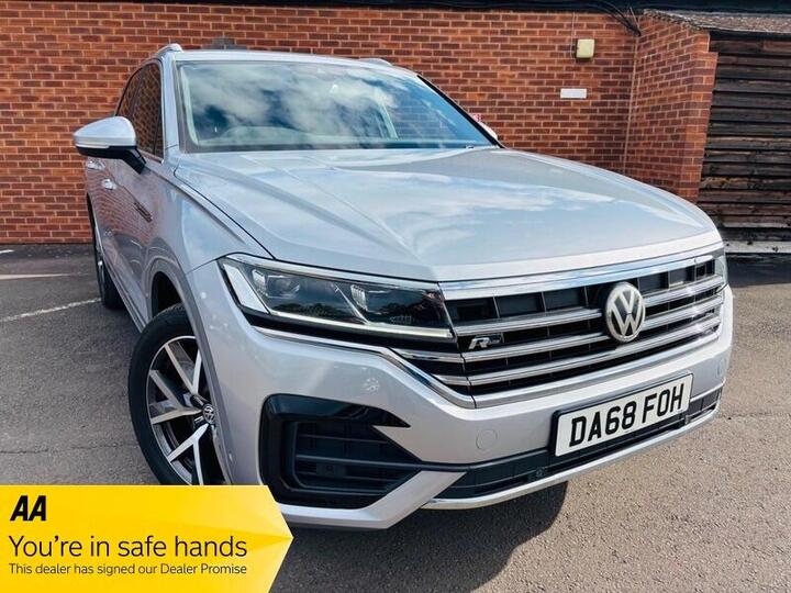 Volkswagen Touareg 3.0 TDI V6 R-Line Tiptronic 4Motion Euro 6 (s/s) 5dr
