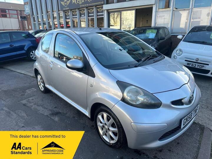 Toyota AYGO 1.0 VVT-i Platinum Euro 4 3dr