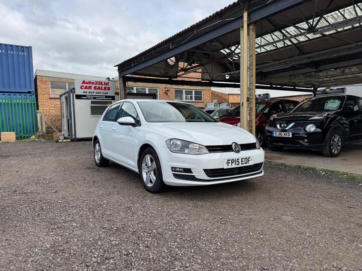Volkswagen Golf 1.4 TSI BlueMotion Tech Match Euro 5 (s/s) 5dr