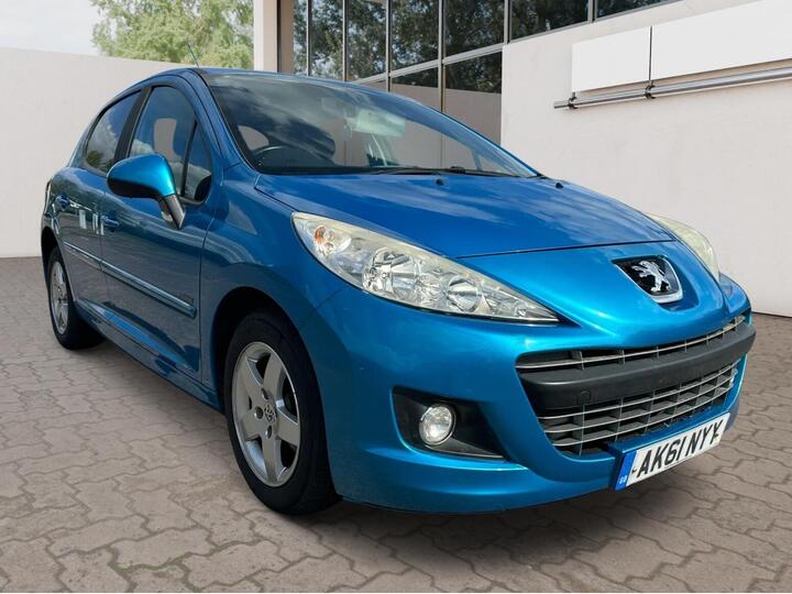 Peugeot 207 1.4 VTi Sportium Euro 5 5dr Peugeot 207 1.4 VTi Sportium Euro 5 5dr