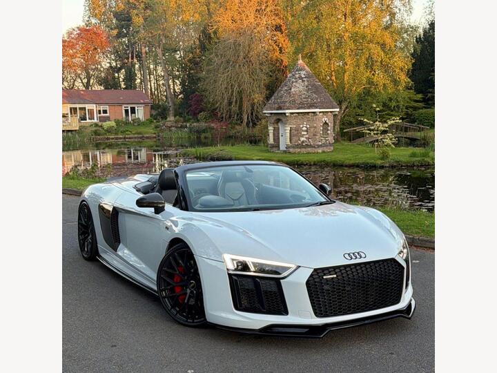 Audi R8 5.2 FSI V10 Spyder S Tronic Quattro Euro 6 (s/s) 2dr