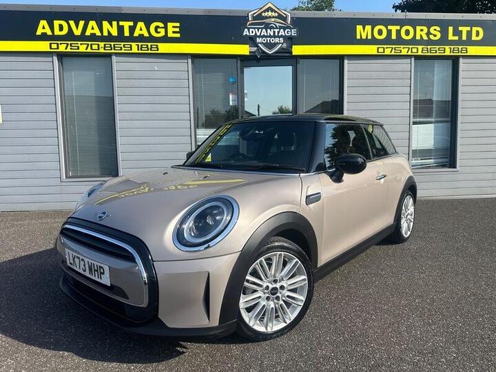 MINI Hatch 1.5 Cooper Exclusive Steptronic Euro 6 (s/s) 3dr
