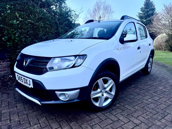 Dacia Sandero Stepway 0.9 TCe Ambiance Euro 5 5dr