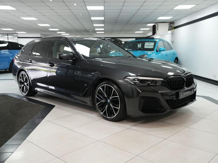 BMW 5 SERIES 3.0 530d MHT M Sport Touring Steptronic XDrive Euro 6 (s/s) 5dr