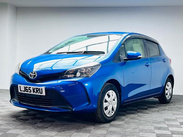 Toyota Yaris 1.33 Dual VVT-i Icon Multidrive S Euro 5 5dr Euro 5