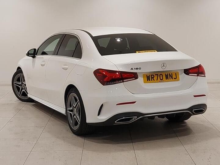 Mercedes-Benz A Class 1.3 A180 AMG Line 7G-DCT Euro 6 (s/s) 4dr