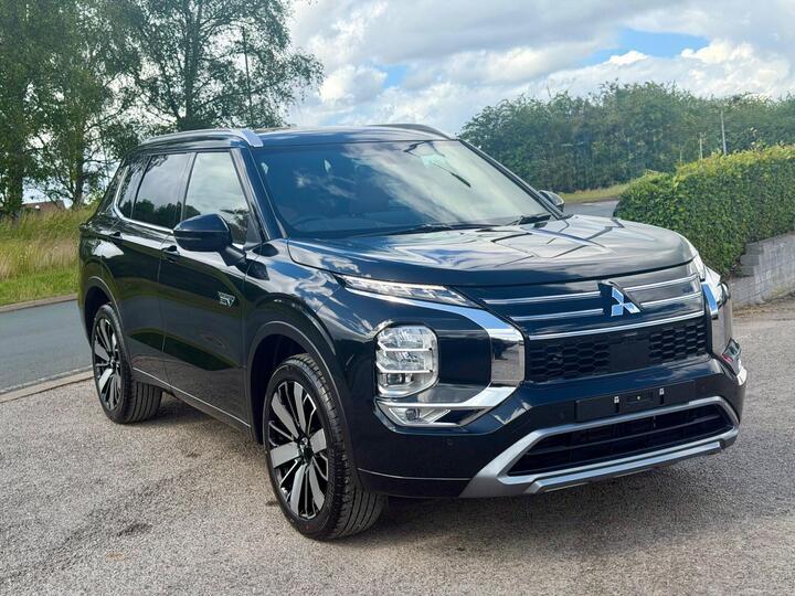 Mitsubishi Outlander 2.4 22.7kWh Diamond CVT 4WD Euro 6 (s/s) 5dr
