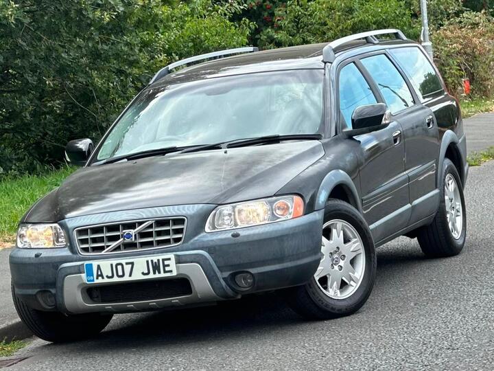 Volvo XC70 2.4 D5 SE Geartronic AWD 5dr