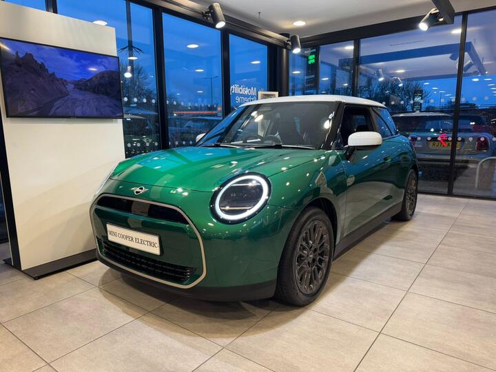MINI Electric Cooper E 40.7kWh Exclusive Auto 3dr
