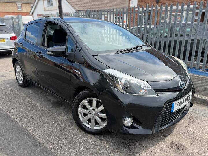 Toyota Yaris 1.5 VVT-h Icon Plus CVT Euro 5 5dr