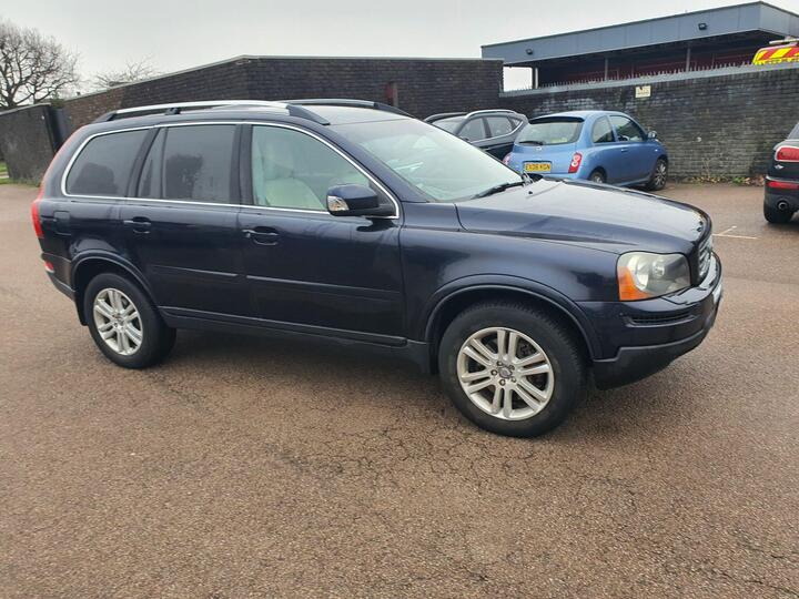 Volvo XC90 2.4 D5 SE Geartronic AWD 5dr
