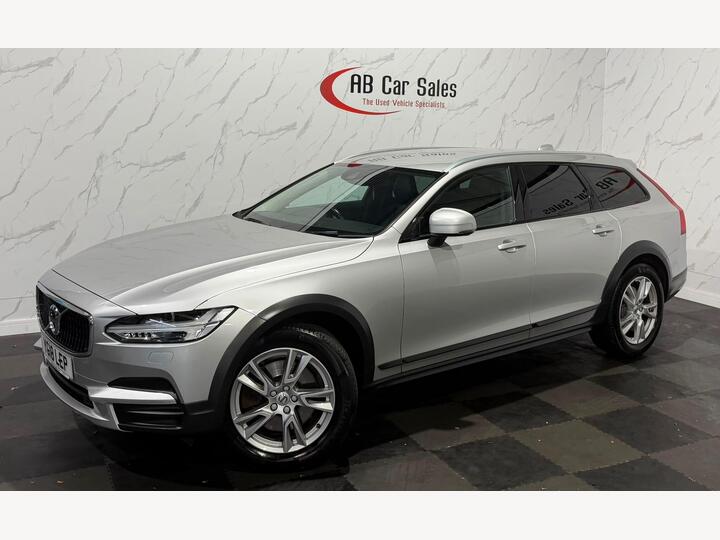 Volvo V90 Cross Country 2.0 D4 Pro Auto AWD Euro 6 (s/s) 5dr