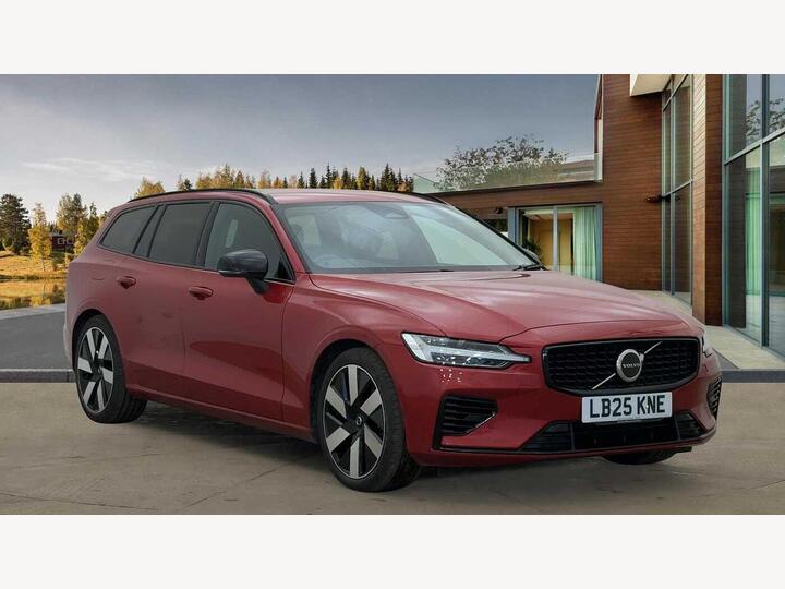 Volvo V60 2.0 T6 18.8kWh Plus Auto AWD Euro 6 (s/s) 5dr