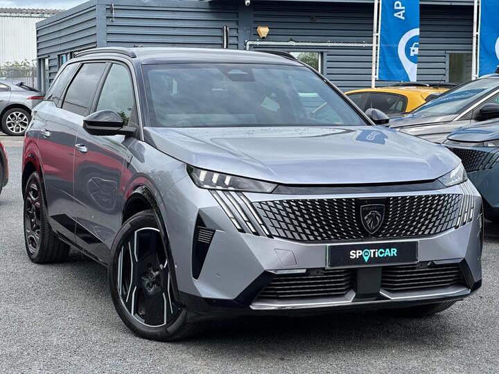 Peugeot E-5008 73kWh GT Auto 5dr Peugeot E-5008 73kWh GT Auto 5dr