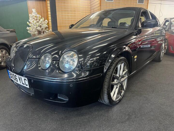 Jaguar S-TYPE 4.2 V8 R 4dr
