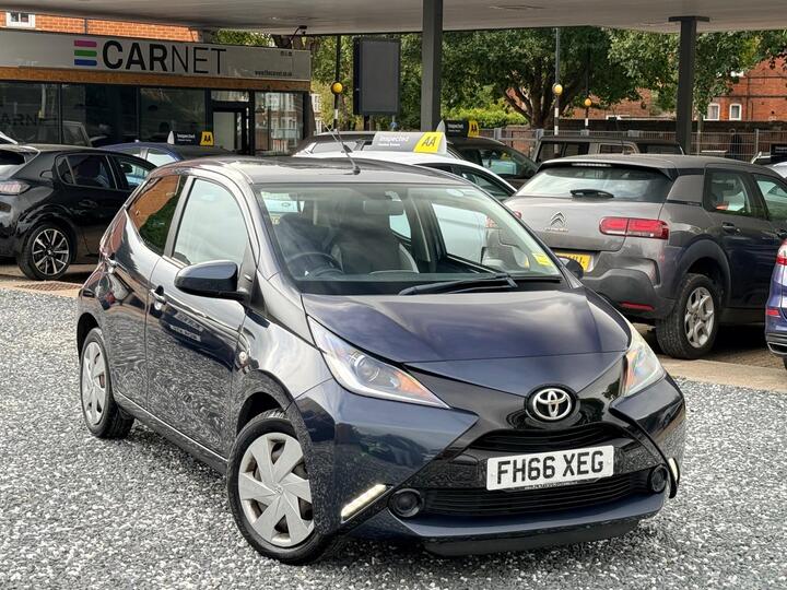 Toyota AYGO 1.0 VVT-i X-play Euro 6 5dr