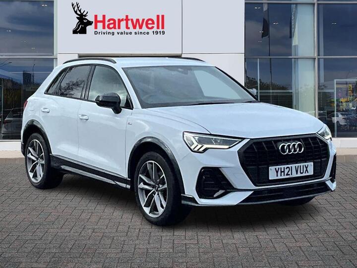Audi Q3 1.5 TFSI CoD 35 Black Edition Euro 6 (s/s) 5dr