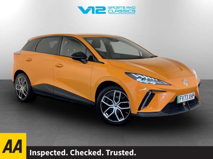 MG MG4 64kWh Trophy Long Range Auto 5dr