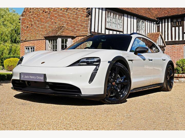 Porsche TAYCAN Performance Plus 93.4kWh 4S Cross Turismo Auto 4WD 5dr (11kW Charger)