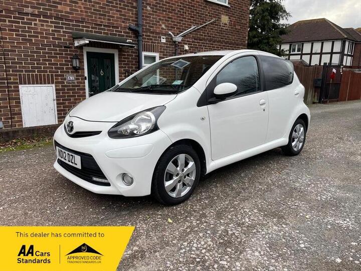 Toyota AYGO 1.0 VVT-i Fire MultiMode Euro 5 5dr (a/c) Toyota AYGO 1.0 VVT-i Fire MultiMode Euro 5 5dr (a/c)