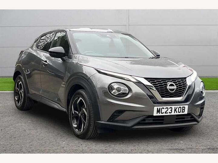 Nissan Juke 1.0 DIG-T N-Connecta Euro 6 (s/s) 5dr Nissan Juke 1.0 DIG-T N-Connecta Euro 6 (s/s) 5dr