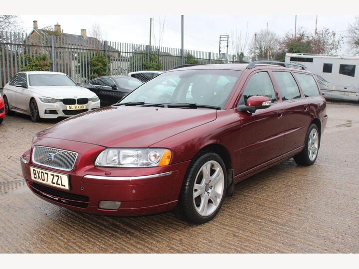 Volvo V70 2.4 D5 SE Lux Geartronic 5dr