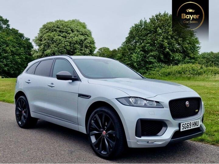 Jaguar F-PACE 3.0 D300 V6 300 Sport Auto AWD Euro 6 (s/s) 5dr Jaguar F-PACE 3.0 D300 V6 300 Sport Auto AWD Euro 6 (s/s) 5dr