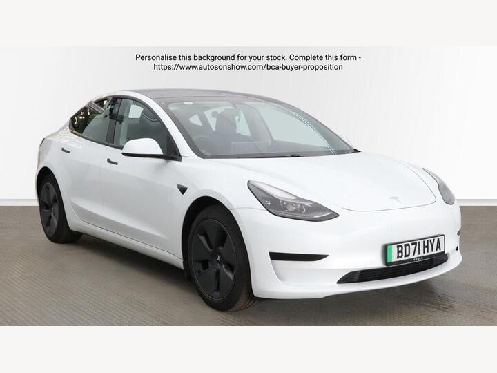 Tesla Model 3 Standard Range Plus Auto RWD 4dr