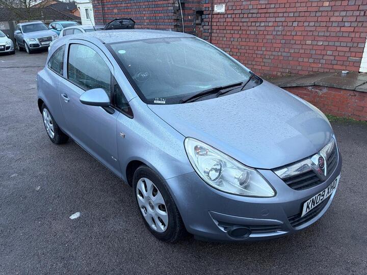 Vauxhall Corsa 1.4i 16v Club 3dr