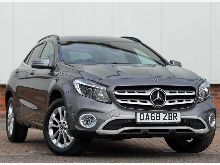 Mercedes-Benz GLA 1.6 GLA200 SE (Executive) 7G-DCT Euro 6 (s/s) 5dr