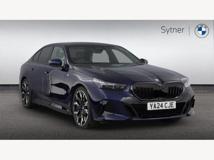BMW 5 Series 3.0 550e 22.1kWh M Sport Pro Steptronic XDrive Euro 6 (s/s) 4dr