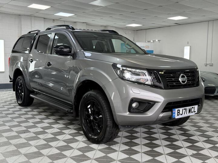 Nissan NAVARA 2.3 DCi N-Guard 4WD Euro 6 (s/s) 4dr