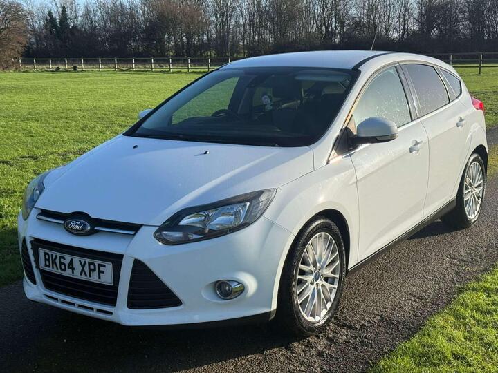 Ford FOCUS 1.0T EcoBoost Zetec Euro 5 (s/s) 5dr