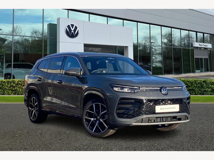 Volkswagen Tayron 1.5 ETSI MHEV R-Line DSG Euro 6 (s/s) 5dr Volkswagen Tayron 1.5 ETSI MHEV R-Line DSG Euro 6 (s/s) 5dr