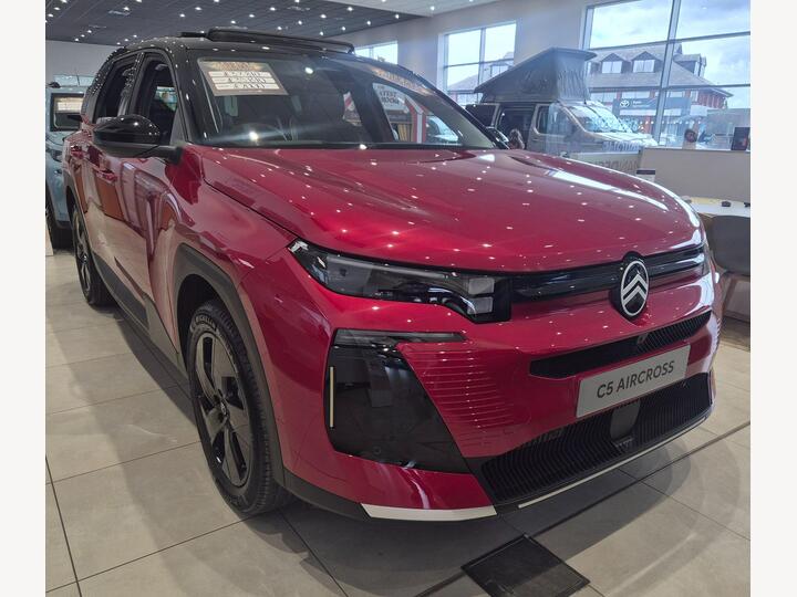 Peugeot E-5008 73kWh GT Auto 5dr (11kW Charger)