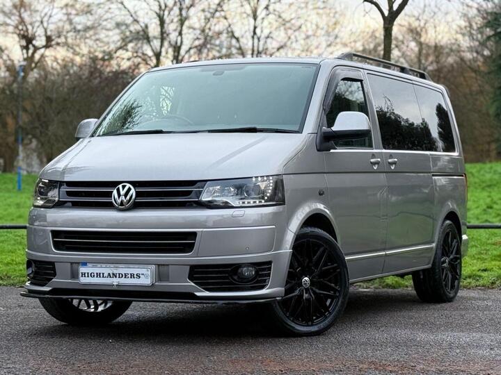 Volkswagen CARAVELLE 2.0 BiTDI BlueMotion Tech Executive DSG Euro 5 (s/s) 5dr