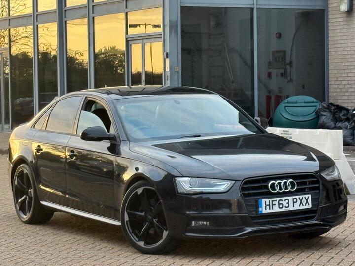 Audi A4 2.0 TDI Black Edition Multitronic Euro 5 (s/s) 4dr
