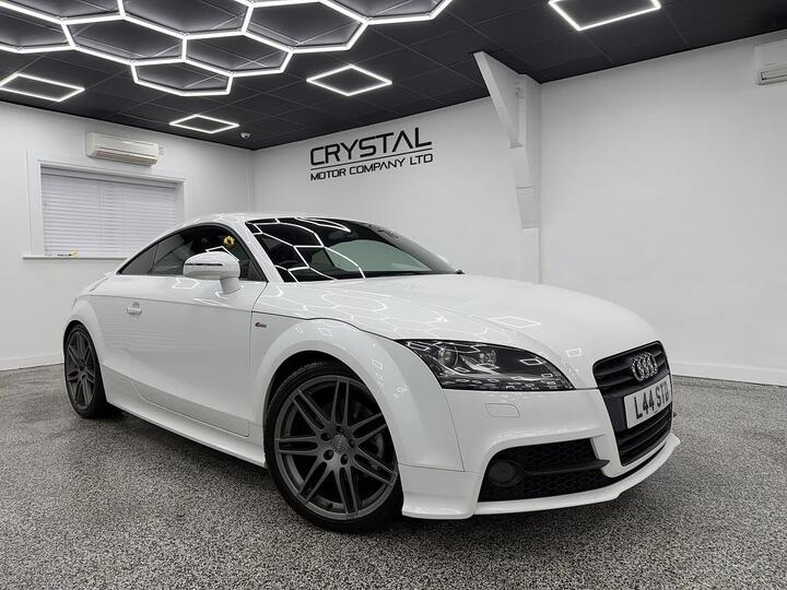 Audi TT 2.0 TFSI Black Edition Euro 5 (s/s) 3dr